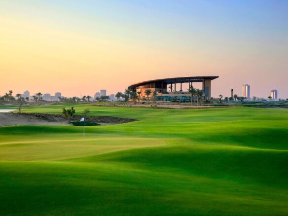 Luxury Golf Villas in Dubai: Experience Opulent Living at Damac Hills-1