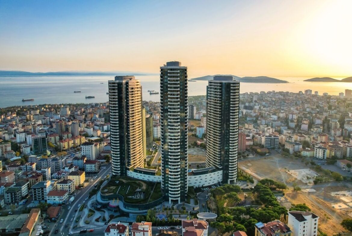 Modern Apartments in Istanbul with Stunning Island Views-1