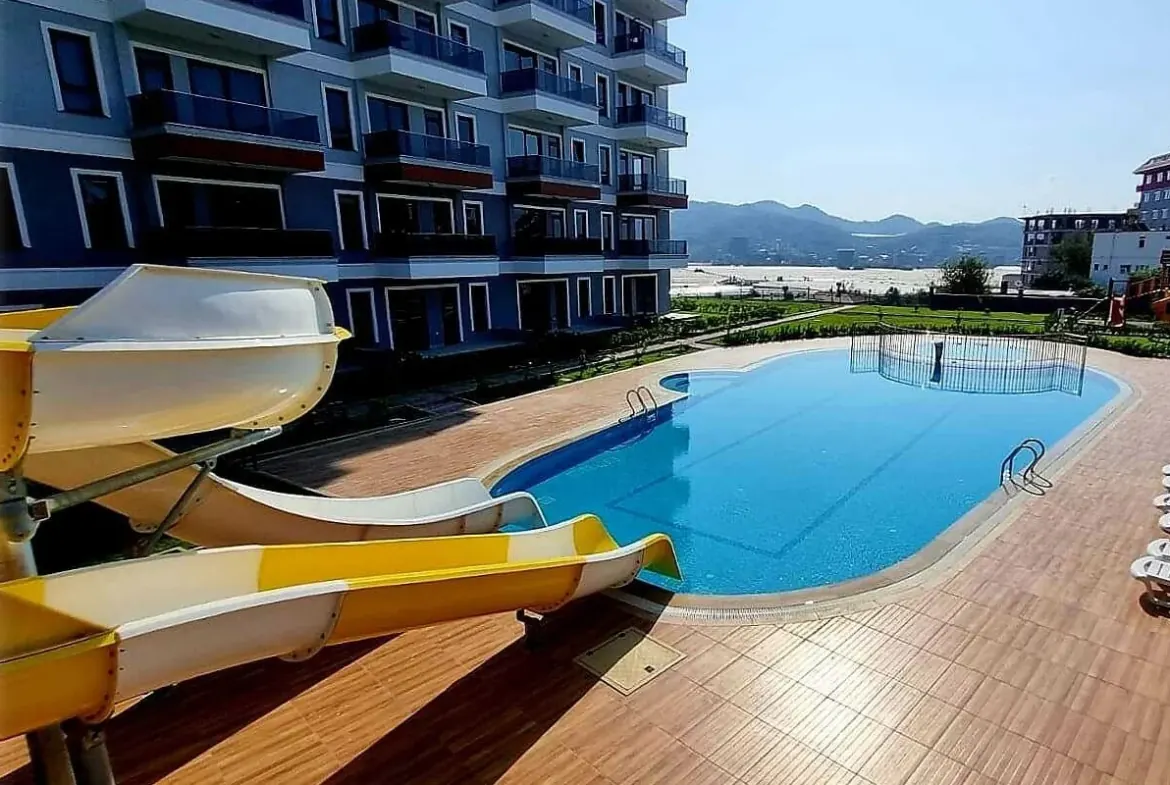 Sea View Ready to Move Apartments in Alanya Demirtaş-1