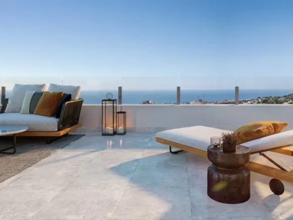 Stylish Apartments in a Prestigious Complex in Benalmadena-1