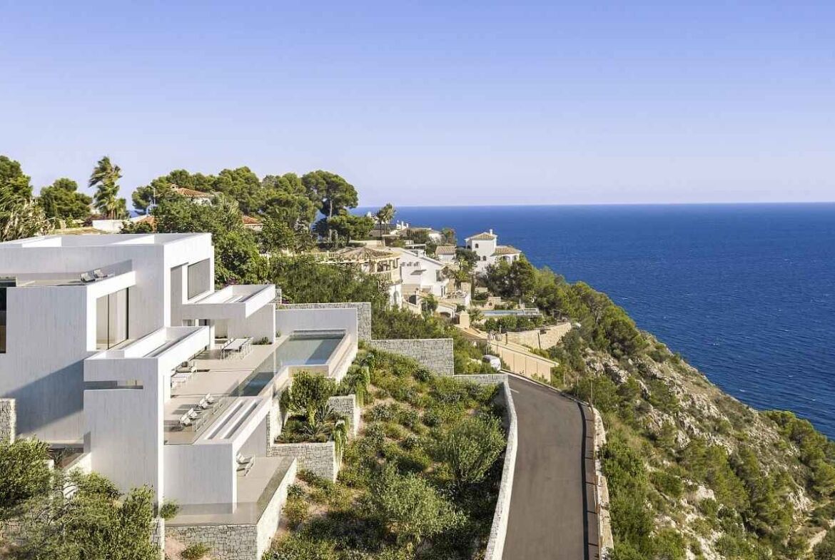 Luxury Villa for Sale in Javea Alicante-1