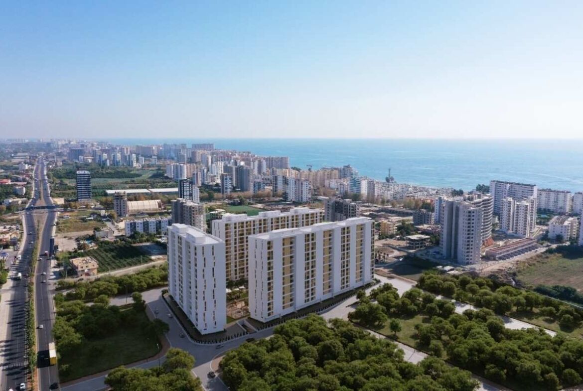 Beach Apartments with Aqua Park in Mersin-1