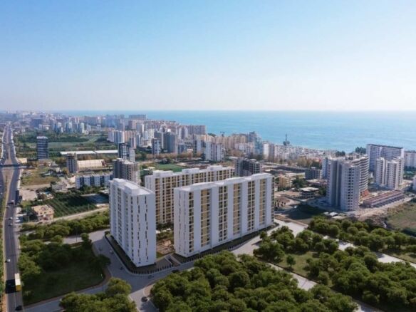 Beach Apartments with Aqua Park in Mersin-1