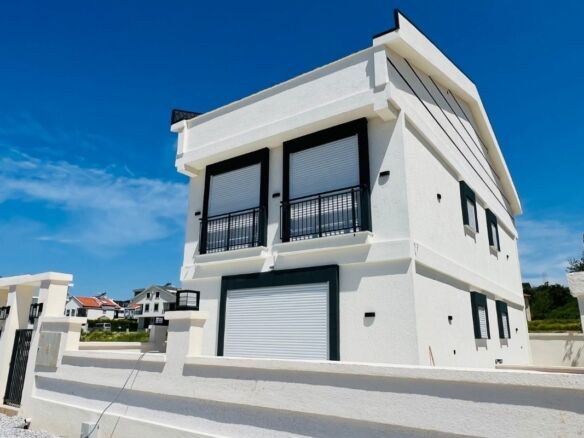 Didim Triplex Villa with Private Garden in Hisar-1